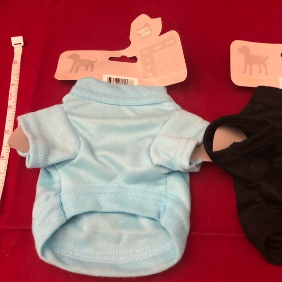 Paws N Claws Short Sleeve Dog Tee Shirts - 2 XS Shirts with Peace Sign and Paws - Picture 7 of 9